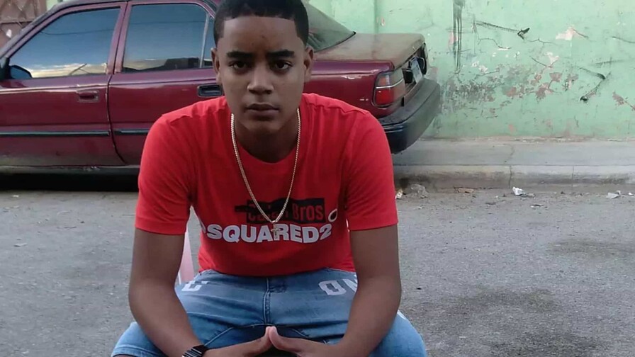 Muere joven herido de bala durante protesta por apagones en Brisa del Este Muere joven herido de bala durante protesta por apagones en Brisa del Este