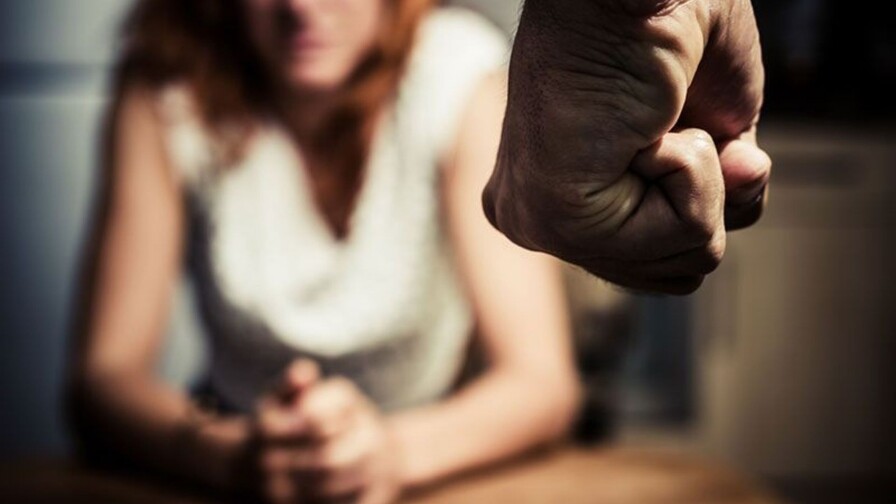 Muerte de una mujer golpeada por su pareja eleva a 43 los casos de feminicidio en Bolivia
