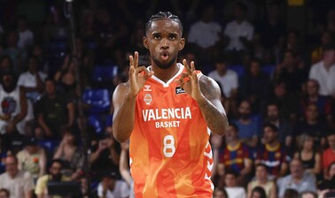 Video | Jean Montero noquea al Bar&ccedil;a y acerca al Valencia al t&iacute;tulo