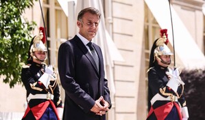 Macron expresa sus condolencias a Espa&ntilde;a por las v&iacute;ctimas del incendio forestal de Almer&iacute;a