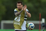 La pelota debe llegarle a Messi para que haga la magia, dice Enzo Fernández La pelota debe llegarle a Messi para que haga la magia, dice Enzo Fernández