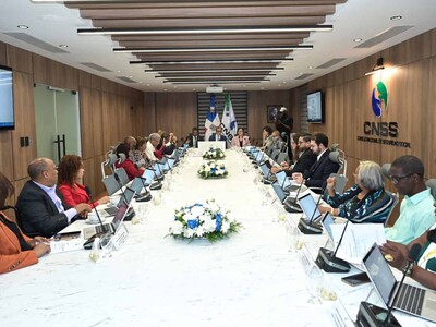 El CNSS dispone entrega de recursos a maestros