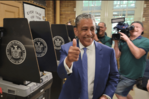 Tras derrota en primarias, Espaillat promete apoyar a Ávila para que tenga éxito en el Congreso Tras derrota en primarias, Espaillat promete apoyar a Ávila para que tenga éxito en el Congreso