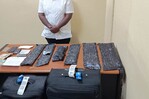 Apresan en Santiago a un haitiano-estadounidense cuando viajaba a Madrid con coca&iacute;na