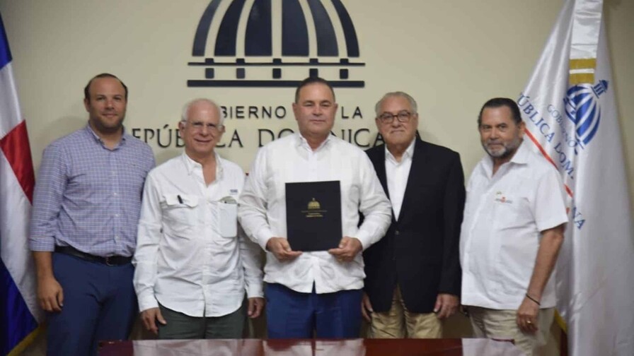 El Gobierno extiende subsidio a fertilizantes con 1,090 millones de pesos m&aacute;s