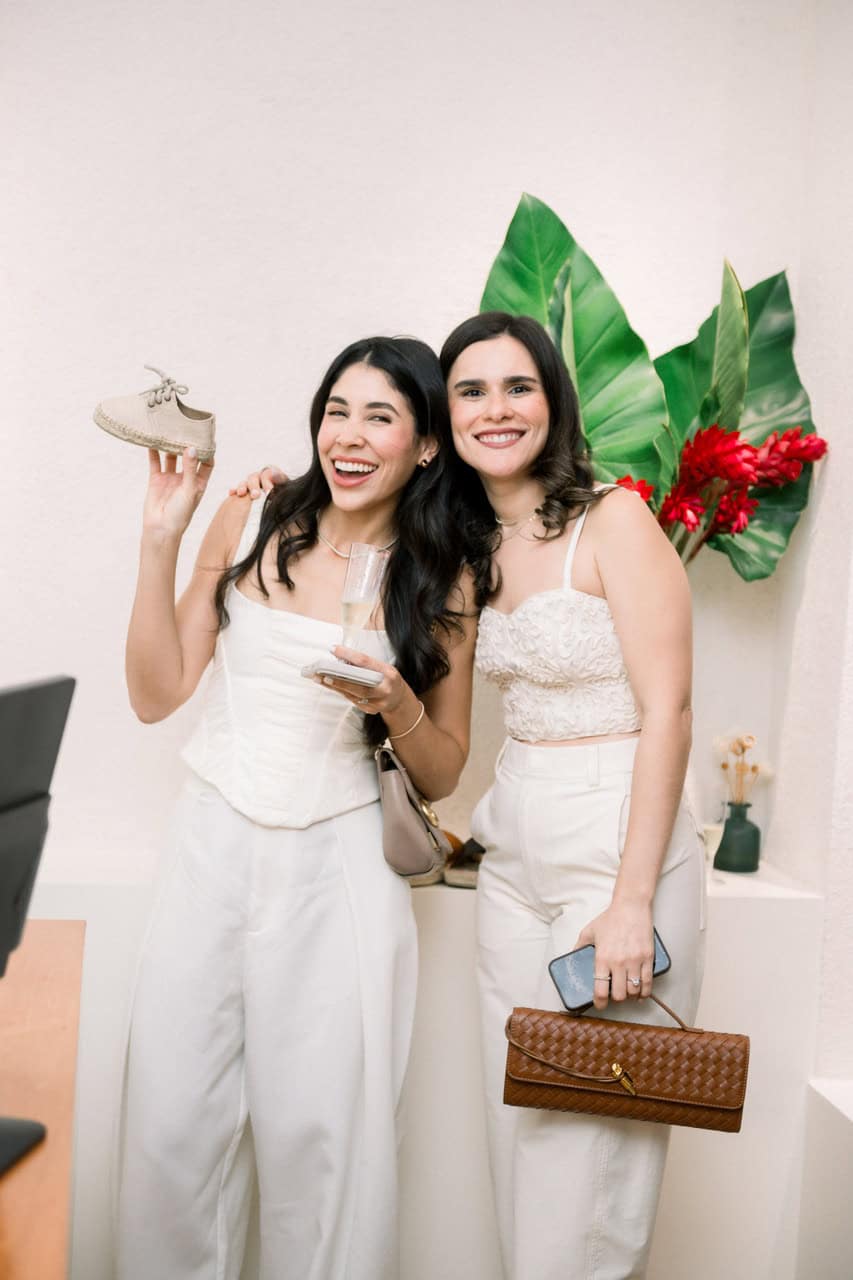 G&eacute;nesis Reyes y Chantalle Corominas.