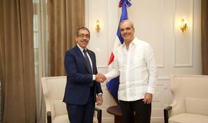El presidente Abinader se re&uacute;ne con el nuevo rector de la UASD Jorge Asjana