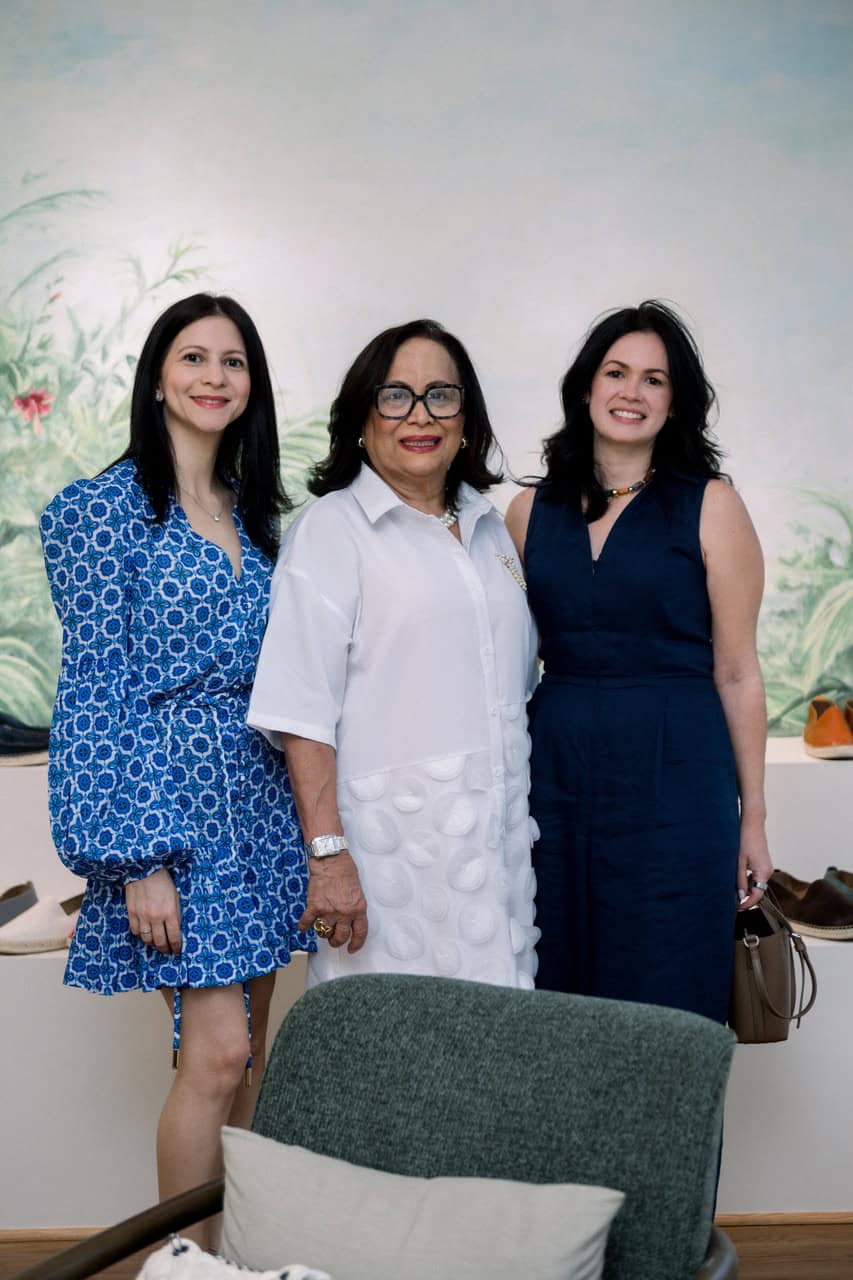 Mabel Estrella, Xiomara Cruz y Pilar Terrero.