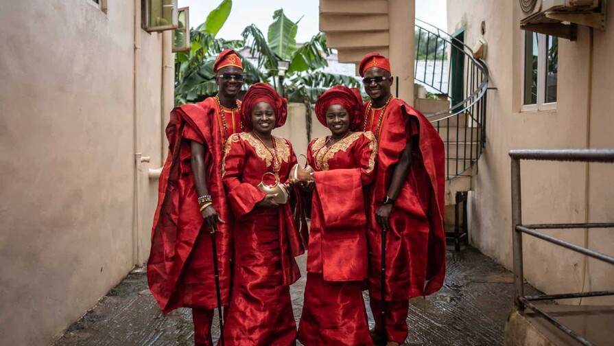 Simetría casi perfecta: dos parejas de gemelos se casan en Nigeria Simetría casi perfecta: dos parejas de gemelos se casan en Nigeria
