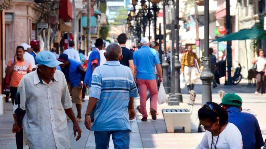 La fecundidad en República Dominicana caerá a 1.7 hijos por mujer hacia 2050, de acuerdo a la ONE La fecundidad en República Dominicana caerá a 1.7 hijos por mujer hacia 2050, de acuerdo a la ONE