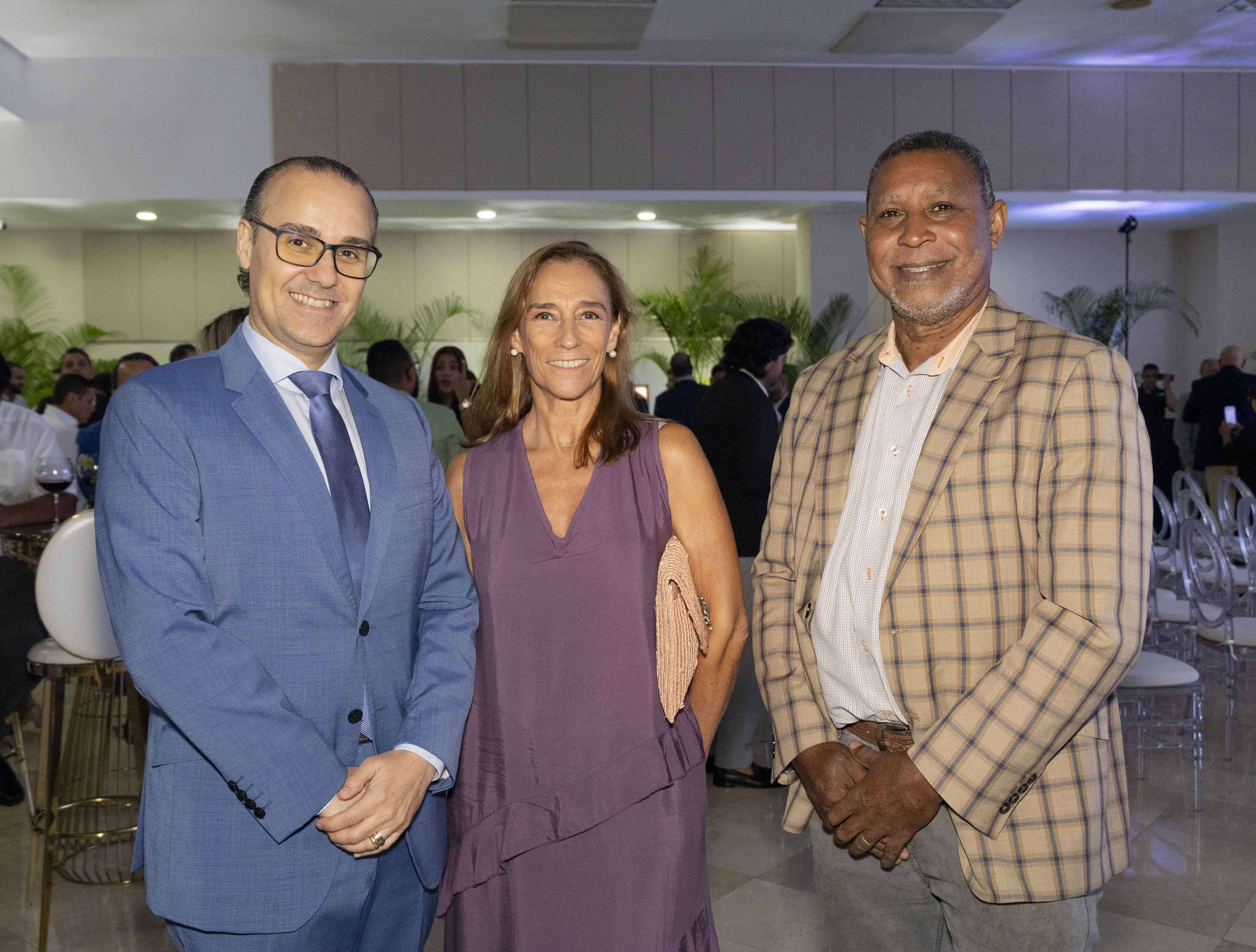 David Garc&iacute;a, Sonia de Ansorena y Ram&oacute;n Guill&eacute;n. 