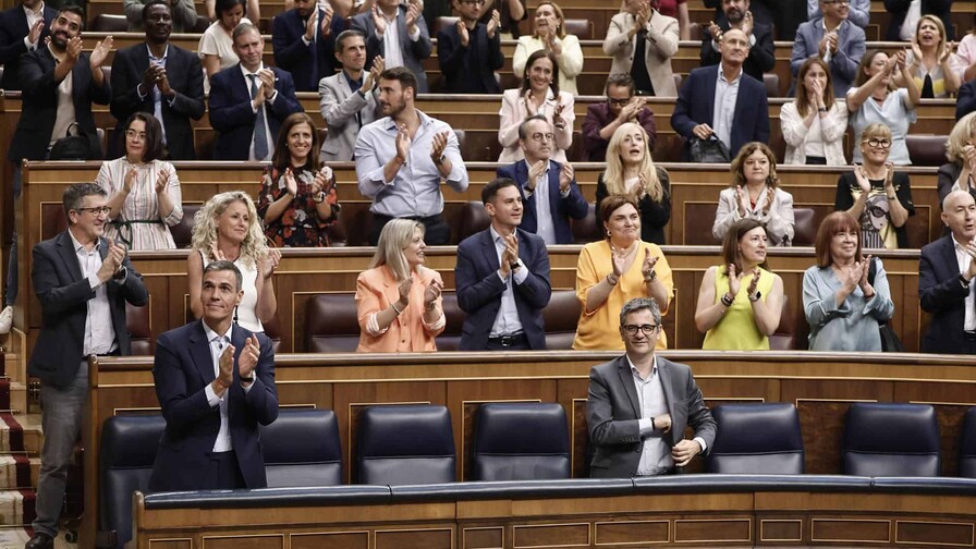 El Congreso de Diputados espa&ntilde;ol insta a S&aacute;nchez a dimitir por los casos de corrupci&oacute;n