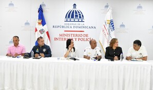 Autoridades coordinan estrategia para regularizar paradas de motoconchistas en el Gran Santo Domingo