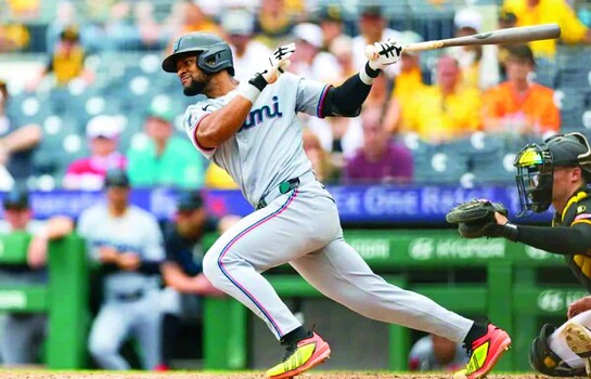 L&oacute;pez apunta a los 200 hits, una haza&ntilde;a en extinci&oacute;n entre los dominicanos