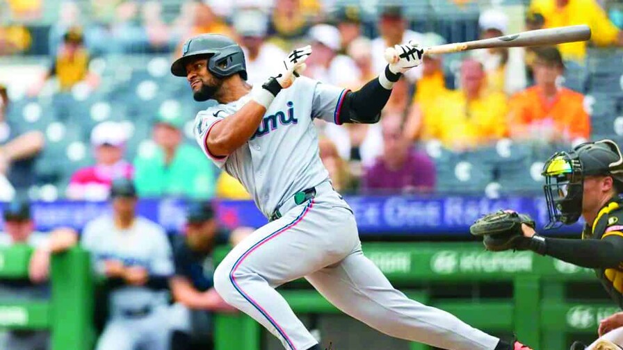 L&oacute;pez apunta a los 200 hits, una haza&ntilde;a en extinci&oacute;n entre los dominicanos