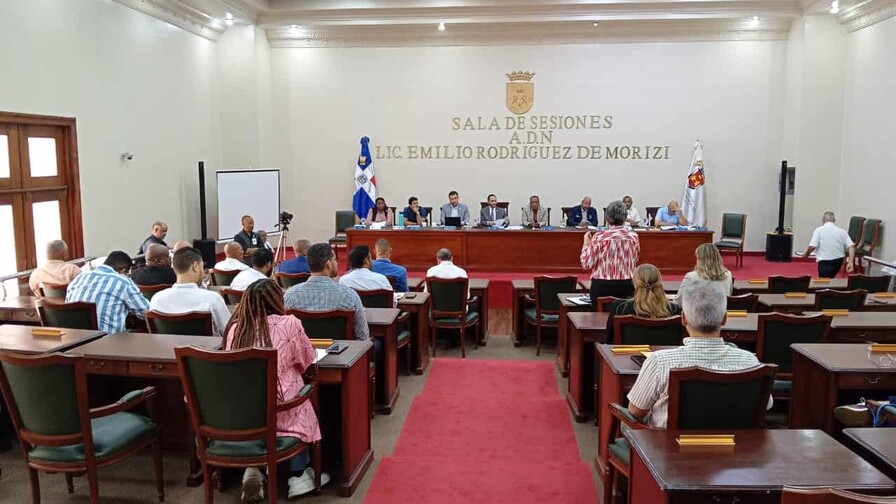 Realizan vistas p&uacute;blicas para actualizar regulaci&oacute;n de circulaci&oacute;n de veh&iacute;culos pesados