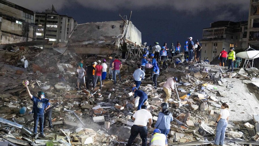 EE. UU. proyecta miles de v&iacute;ctimas potenciales tras el terremoto de 7,5 en Venezuela