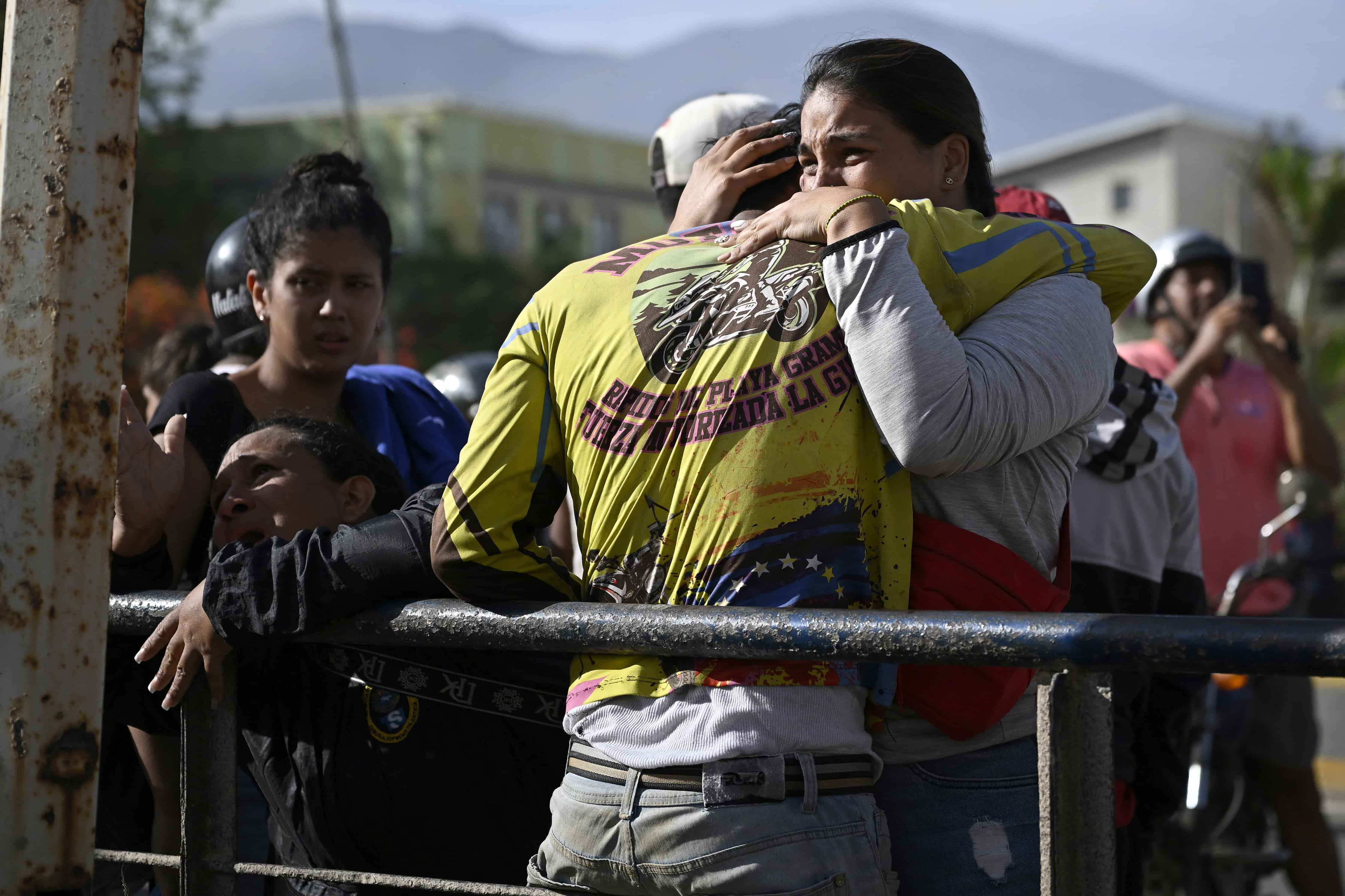 Venezuela bajo escombros: las im&aacute;genes que muestran la magnitud de la tragedia