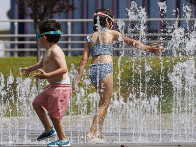España reporta casi 4,500 muertes atribuibles al calor desde 2022