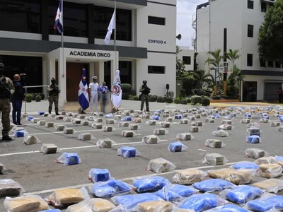 DEA resalta operativo en RD que incautó 1,360 paquetes de cocaína
