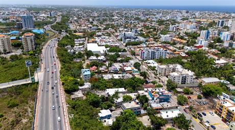 Expansi&oacute;n de la avenida Ecol&oacute;gica acelera desarrollo y aumenta el tr&aacute;nsito