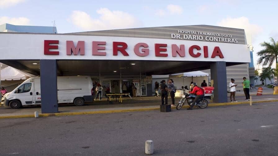 Mujer baleada en el Dar&iacute;o Contreras permanece intubada en UCI con pron&oacute;stico reservado