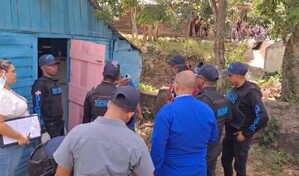 Un hombre mata a su t&iacute;o al cortarle la cabeza con un machete en Espaillat