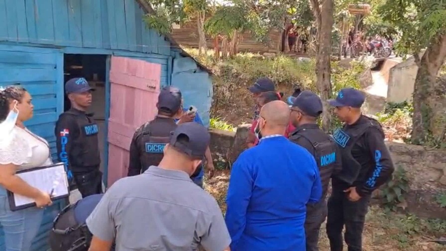 Un hombre mata a su tío al cortarle la cabeza con un machete en Espaillat
