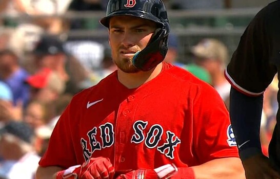 Boston viene de atr&aacute;s y vence a los Yanquis