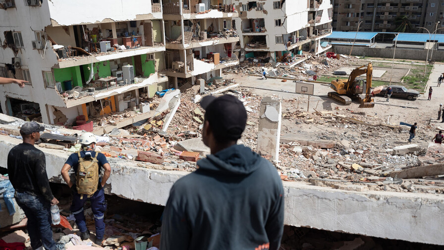 Confirman la muerte de una dominicana v&iacute;ctima de los terremotos en Venezuela