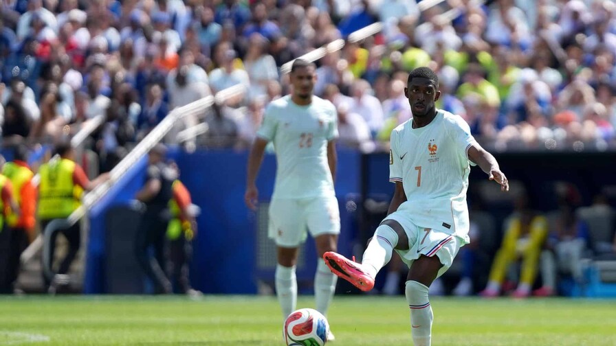 Triplete de Demb&eacute;l&eacute; asegura el liderato invicto de Francia ante Noruega en el grupo I
