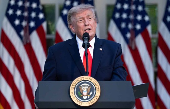 Trump acusa a Ir&aacute;n de violaci&oacute;n insensata de la tregua por ataque a buque en Ormuz