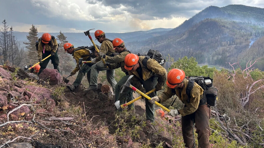 Utah declara estado de emergencia y restringe fuegos artificiales por incendio forestal