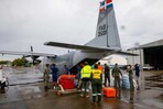 Rescatistas dominicanos ya est&aacute;n en terreno para apoyar b&uacute;squeda de sobrevivientes en Venezuela