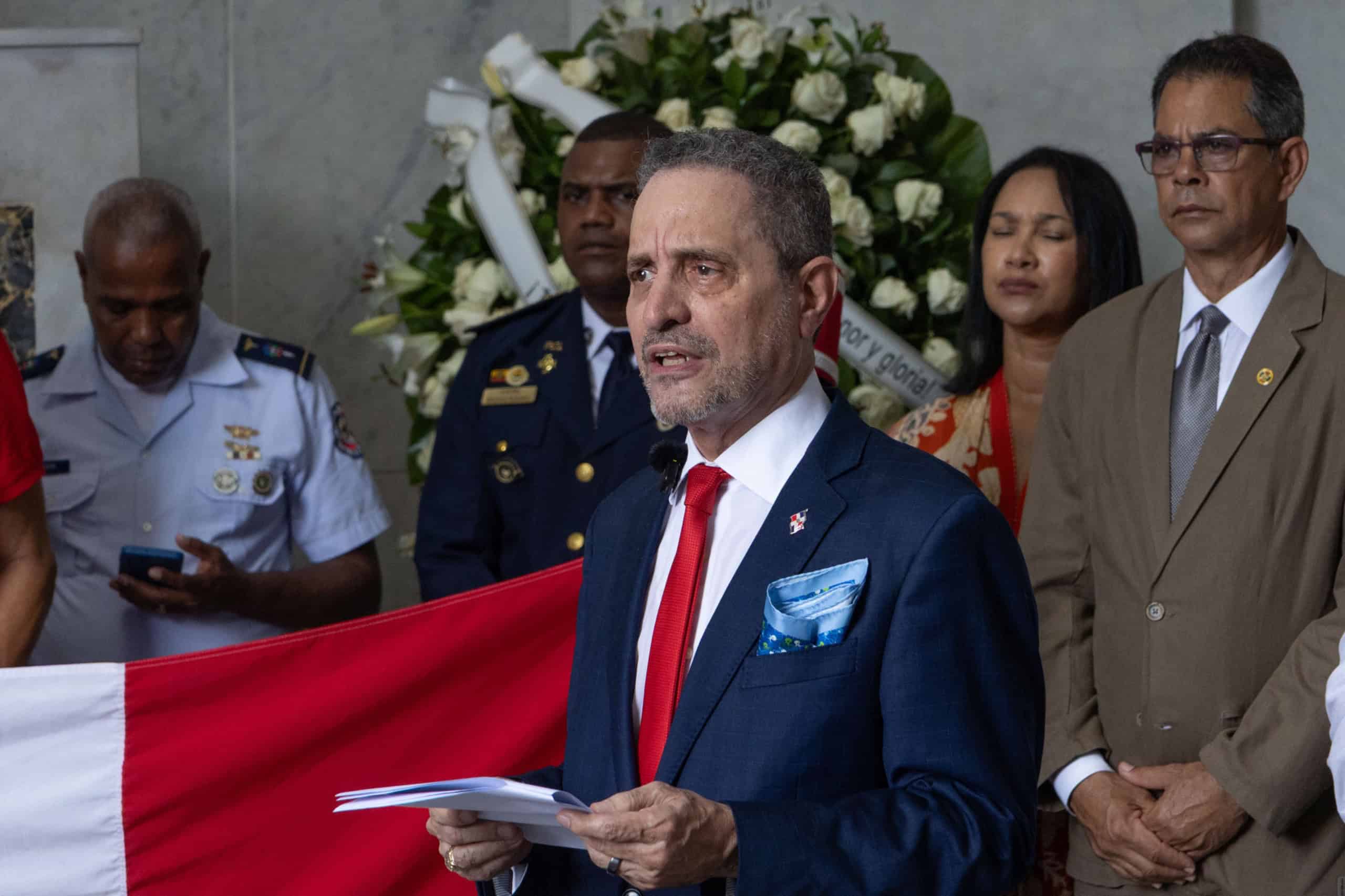Juan Molina Almonte, Presidente de Hogar CREA