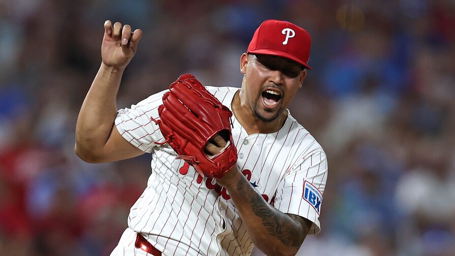 Jhoan Dur&aacute;n salva su n&uacute;mero 20 en triunfo 2-1 de Filis sobre Mets; Juan Soto de 4-0