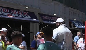 David Ortiz lidera colecta en Boston en favor de los damnificados en Venezuela
