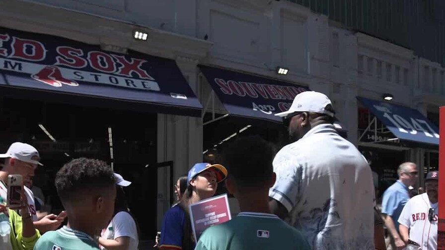 David Ortiz lidera colecta en Boston en favor de los damnificados en Venezuela