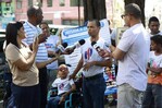 Familias de ni&ntilde;os con atrofia muscular espinal marchan por inclusi&oacute;n de medicamento en Alto Costo 