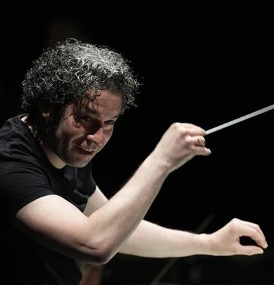 El terremoto en Venezuela provoca el aplazamiento de la gira de Gustavo Dudamel