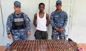 Ocupan m&aacute;s de 500 porciones de presuntas drogas durante operativo policial en Hato Mayor