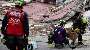 Venezuela informa el rescate de 33 personas con vida tras doble terremoto