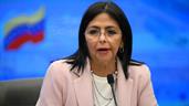 Delcy Rodr&iacute;guez anuncia inspecci&oacute;n de viviendas y alarga suspensi&oacute;n de clases tras sismos