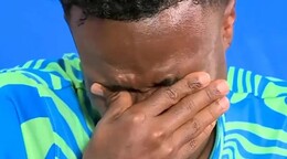 Vinicius Jr. llora al recordar los sacrificios de su abuela para que &eacute;l lograra su sue&ntilde;o