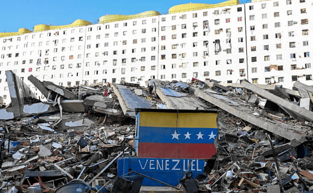 Colapsa complejo del plan bandera de vivienda de Hugo Ch&aacute;vez tras sismos en Venezuela