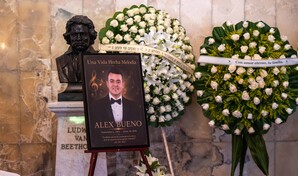 Rep&uacute;blica Dominicana despide a Alex Bueno, la voz que se convirti&oacute; en patrimonio de generaciones