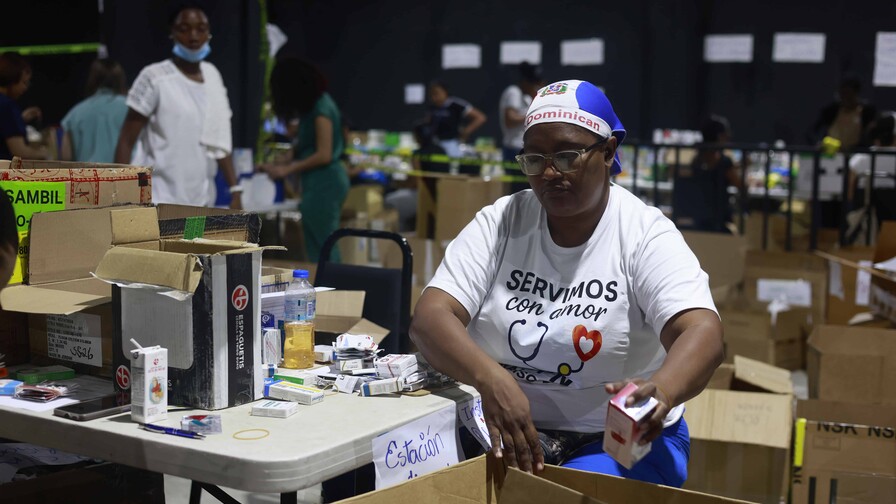 La solidaridad dominicana dice presente en diversos centros de acopio para asistir a los venezolanos