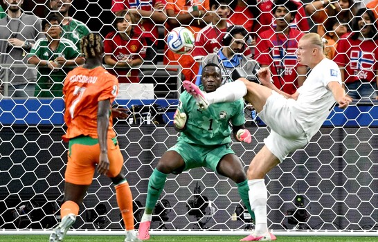 Noruega con gol de Haaland avanza a los octavos de final