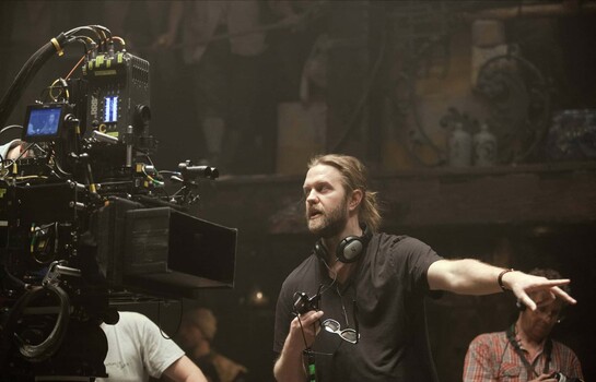 Condenan a 30 meses de prisi&oacute;n al director Carl Rinsch por fraude contra Netflix