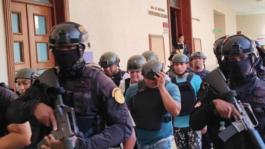 Dos imputados en la red de robo de municiones a la Polic&iacute;an negocian con el Ministerio P&uacute;blico